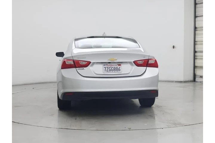 $13599 : Chevrolet Malibu 2018 LT 4dr image 6