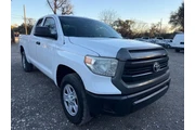 $13995 : 2017 Tundra thumbnail