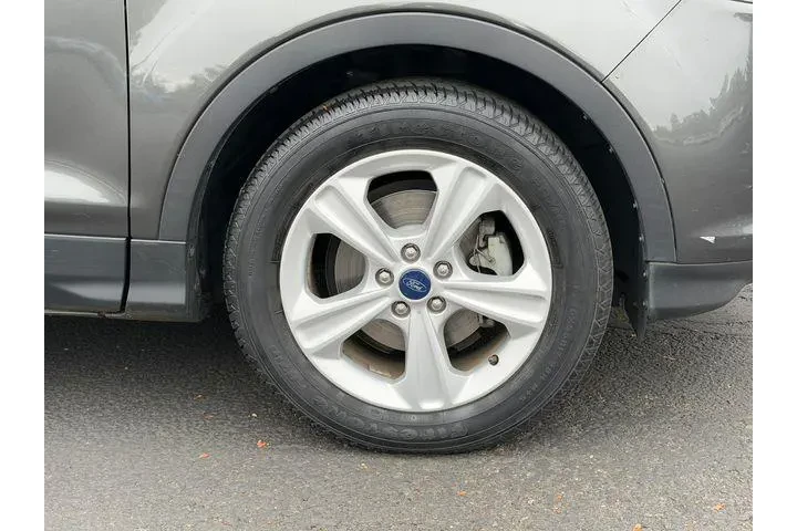 $10900 : Ford Escape 2015 SE 4dr SUV image 10