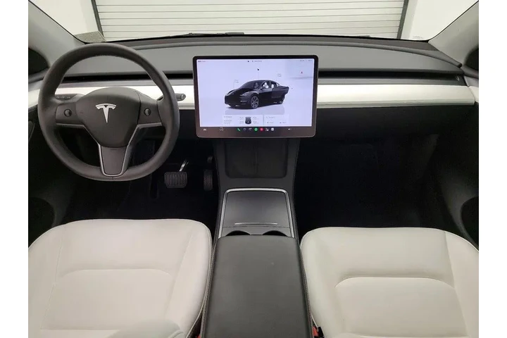 $35998 : Tesla Model Y 2024 AWD Long image 9