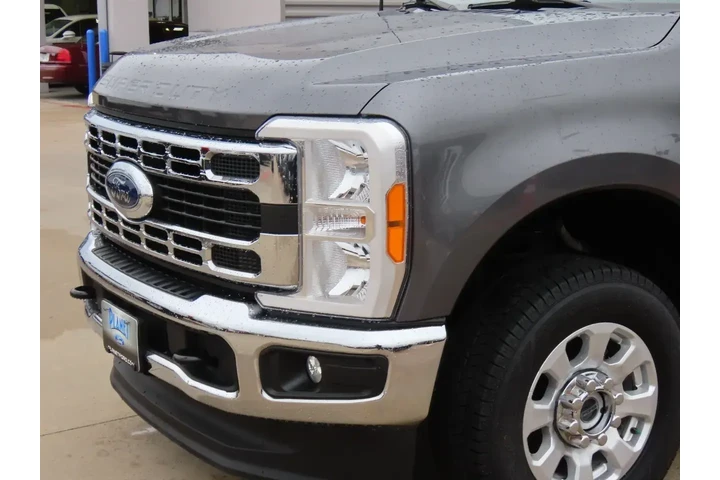 $39999 : Ford F-250 Super Duty 2023 4 image 3