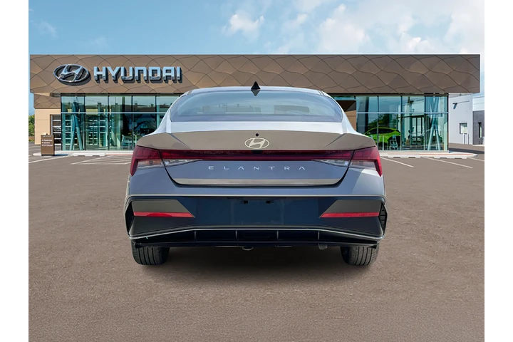 $26990 : Hyundai ELANTRA 2024 SEL 4dr image 6
