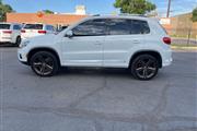 $11488 : 2016 Tiguan 2.0T R-Line 4Moti thumbnail