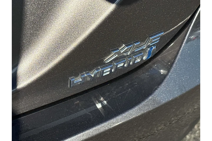 $29870 : Toyota Camry Hybrid 2021 XLE image 7