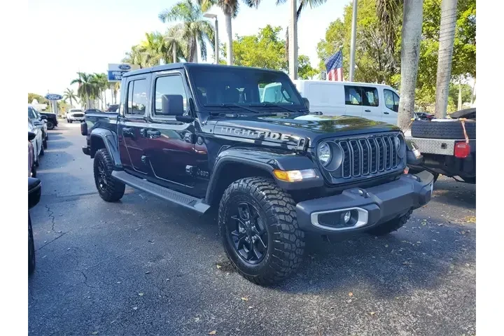 $39990 : Jeep Gladiator 2025 4x4 Spor image 2