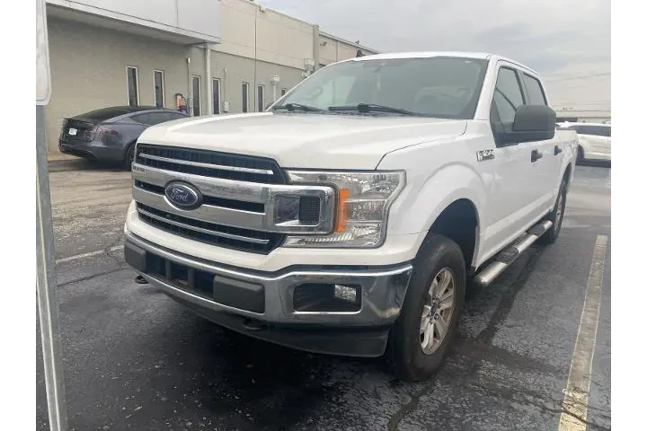 $25550 : Ford F-150 2019 4x4 XLT 4dr image 1