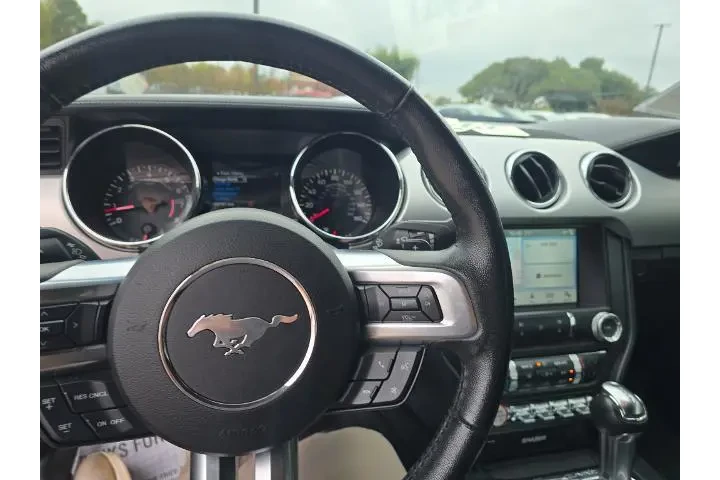 $24995 : Ford Mustang 2017 GT Premium image 9