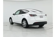 $33998 : Tesla Model Y 2022 AWD Long thumbnail