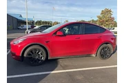 $27950 : Tesla Model Y 2021 AWD Long thumbnail