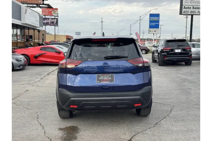 $19950 : 2021 Rogue S image 4