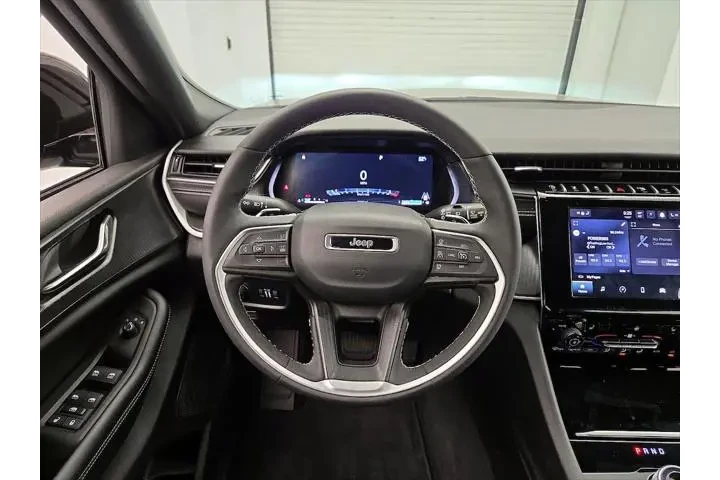 $36998 : Jeep Grand Cherokee L 2024 4 image 10