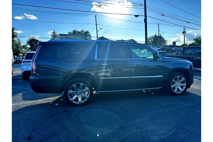 $26988 : 2019 Escalade image 8