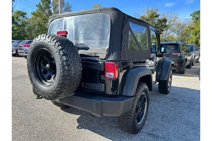 $16800 : Jeep Wrangler 2012 4x4 Sport image 3