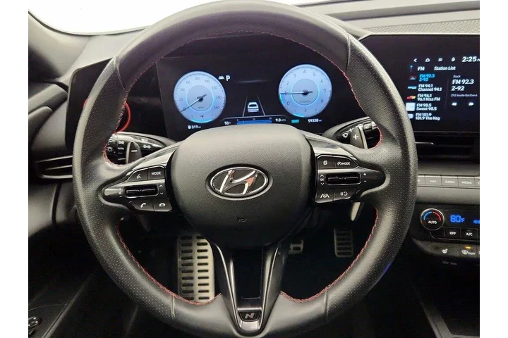 $20998 : Hyundai ELANTRA 2023 N Line image 10
