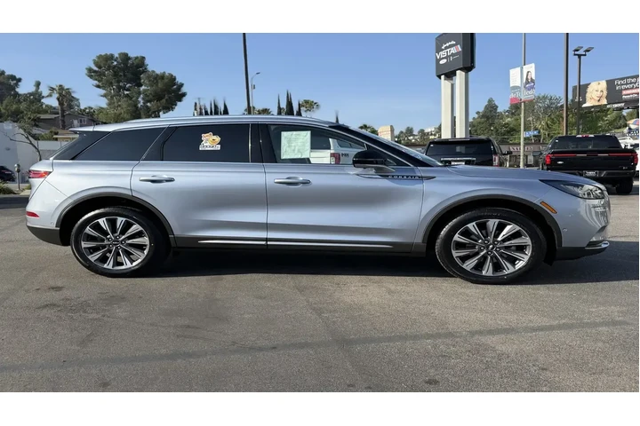 $29995 : Lincoln Corsair 2022 Reserve image 8