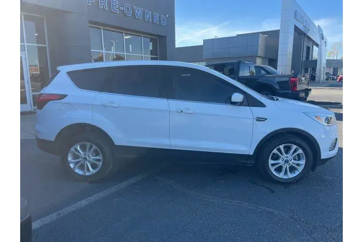 $14474 : Ford Escape 2019 SE 4dr SUV image 5