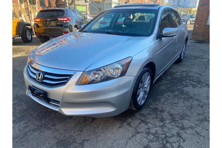 2011 Accord EX-L image 4