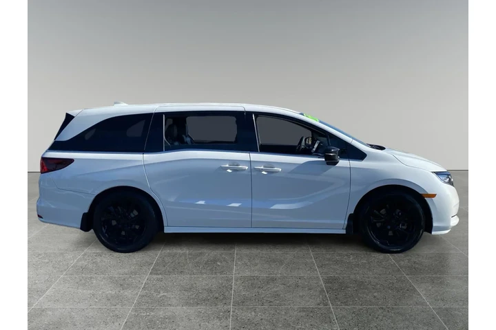 $33959 : Honda Odyssey 2023 Sport 4dr image 6