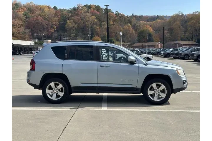 Jeep Compass 2014 4x4 Latitu image 8