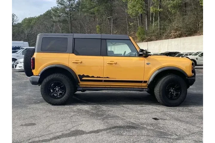 $39866 : Ford Bronco 2021 4x4 Black D image 2