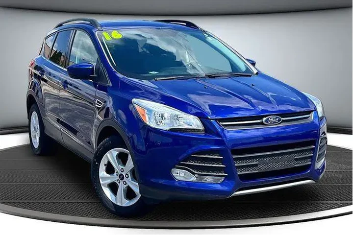 $10000 : Ford Escape 2016 SE 4dr SUV image 3