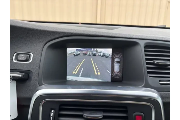 $16999 : Volvo V60 2015 AWD T5 Platin image 9