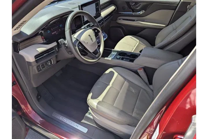 $39999 : Lincoln Corsair 2024 AWD Gra image 9