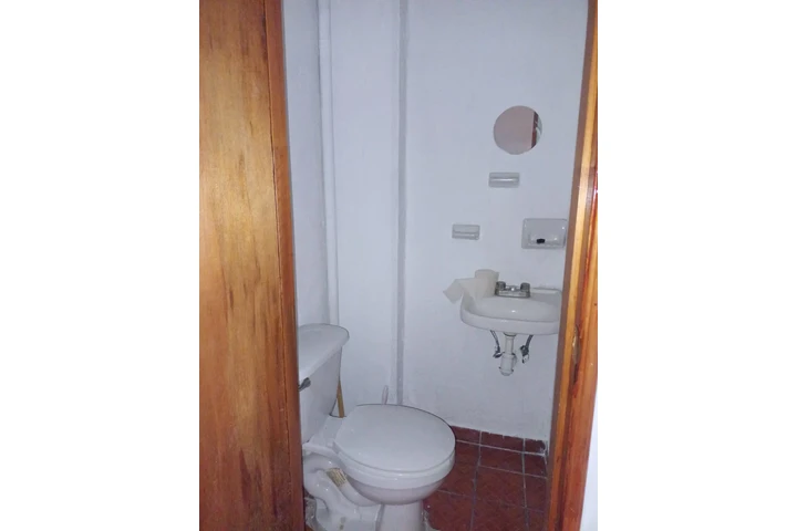 $5900 : RENTO LOCAL COMERCIAL image 3