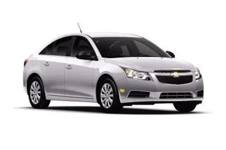 $8777 : Chevrolet Cruze 2011 LS 4dr image 1