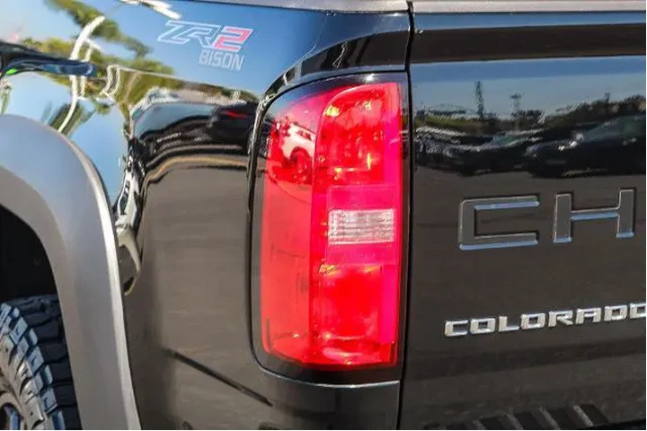 $35555 : Chevrolet Colorado 2021 4x4 image 9