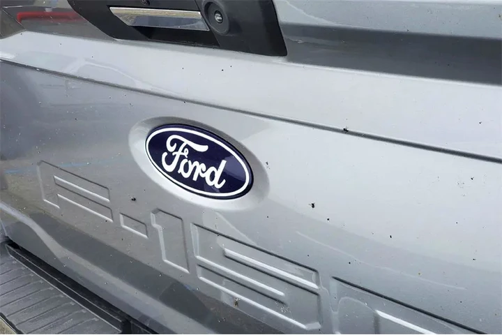 $39988 : Ford F-150 2024 4x4 XLT 4dr image 8