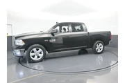 $23494 : Ram 1500 Classic 2021 4x2 Tr thumbnail