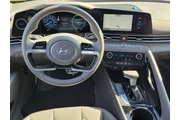 Hyundai ELANTRA Hybrid 2025 en San Bernardino