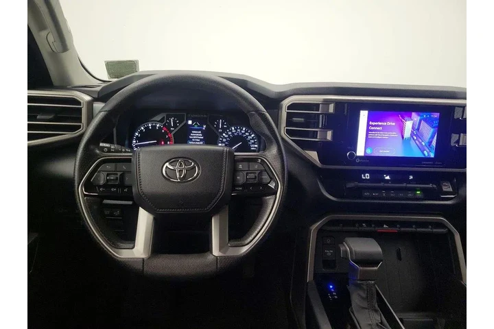 $35998 : Toyota Tundra 2023 4x2 SR5 4 image 10