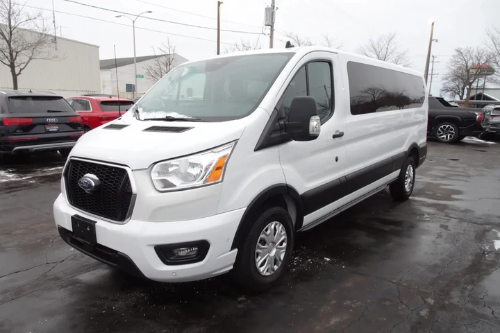 $31995 : 2021 TRANSIT 350 PASSENGER VAN image 4