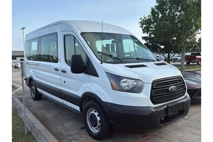 $32206 : Ford Transit 2019 350 XL 3dr image 2