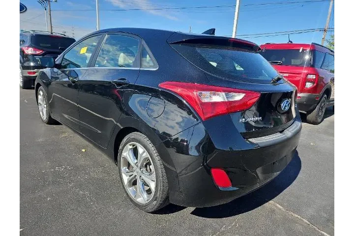 $7999 : Hyundai ELANTRA GT 2013 4dr image 6
