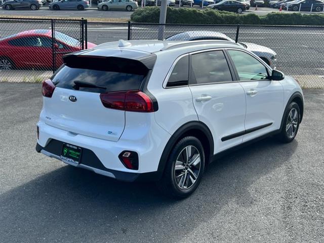 $23800 : Used 2020 Niro PHEV EX for sa image 5