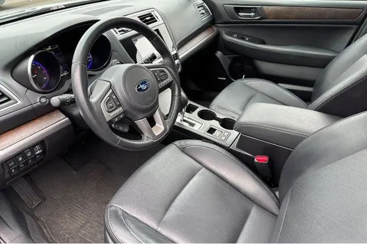 $21911 : Subaru Outback 2017 AWD 2.5i image 10