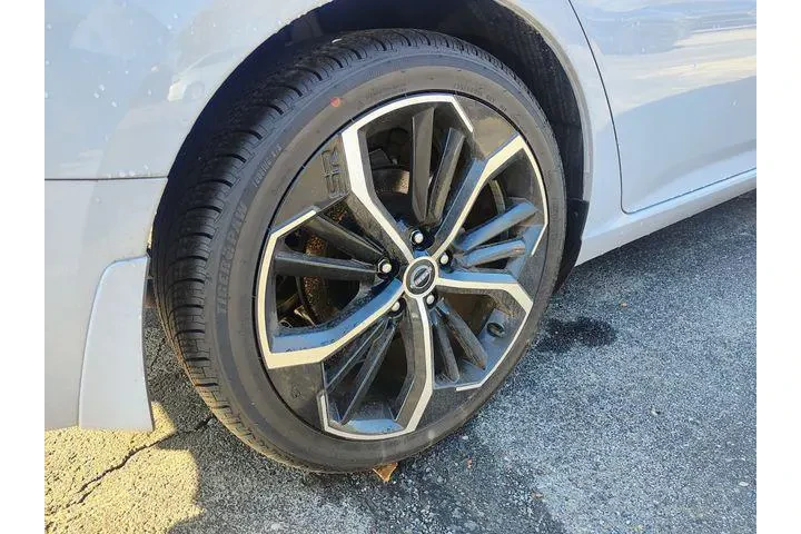 $25120 : Nissan Altima 2023 2.5 SR 4d image 4