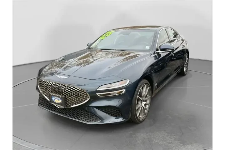 $29995 : Genesis G70 2025 2.5T Standa image 3