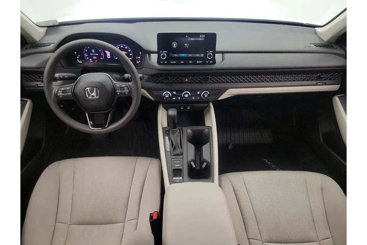 $26998 : Honda Accord 2024 LX 4dr Sed image 9