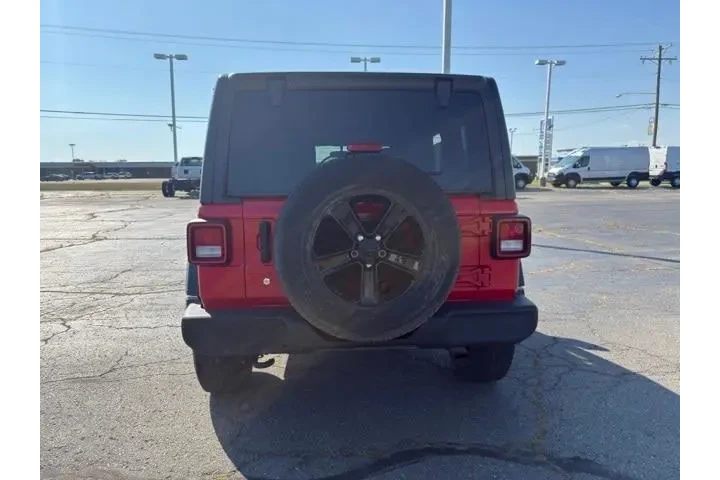 $23150 : Jeep Wrangler Unlimited 2020 image 6