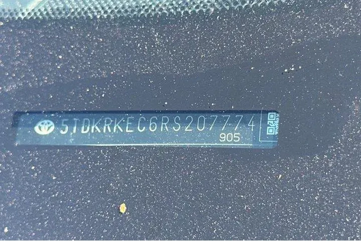 $36997 : Toyota Sienna 2024 LE 8-Pass image 8