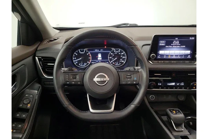 $22998 : Nissan Rogue 2023 AWD SV 4dr image 10