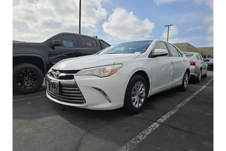 $16991 : Toyota Camry 2017 SE 4dr Sed image 2