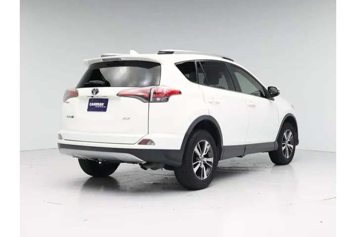 $20998 : Toyota RAV4 2018 XLE 4dr SUV image 8