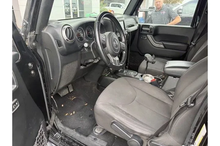 $20809 : Jeep Wrangler Unlimited 2017 image 9