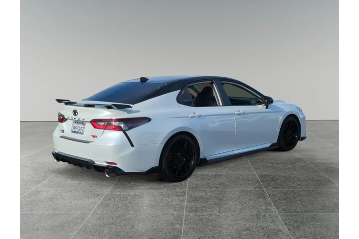 $32408 : Toyota Camry 2023 XSE V6 4dr image 5