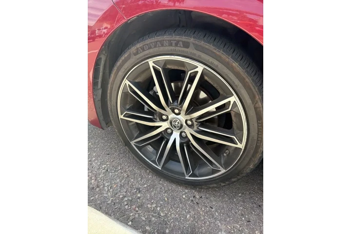 $23900 : Toyota Avalon 2019 XLE 4dr S image 9